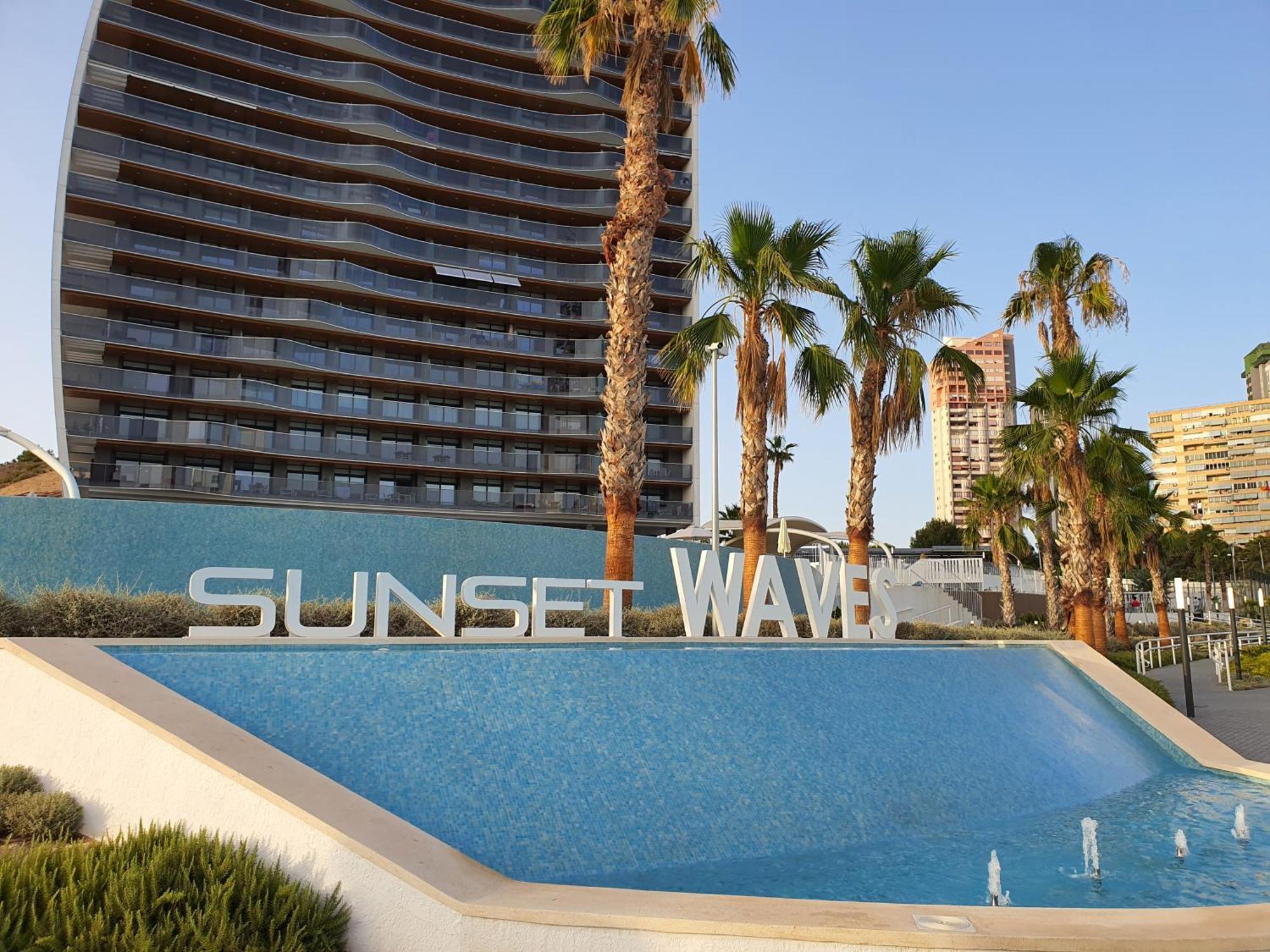 Sunset Waves Benidorm By Kalmarent Apartment ภายนอก รูปภาพ